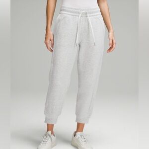 lululemon scuba HR jogger crop